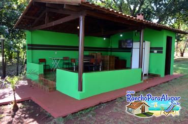 Rancho Kauan para Alugar em Miguelopolis - Área Gourmet as Margens do Rio