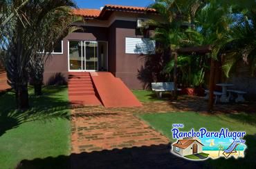 Rancho Tôa Tôa para Alugar em Miguelopolis - A Casa