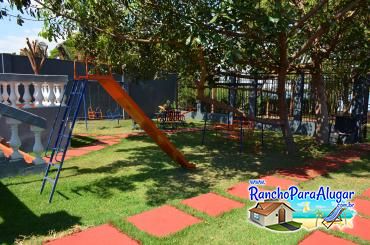 Rancho Laura Mariana para Alugar em Miguelopolis - Playground