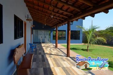Rancho Recanto da Amora para Alugar em Miguelopolis - Varanda das Suites