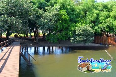 Rancho Recanto da Amora para Alugar em Miguelopolis - Vista do Píer para a Prainha