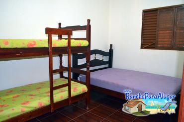 Rancho Oliveira para Alugar em Miguelopolis - Dormitório