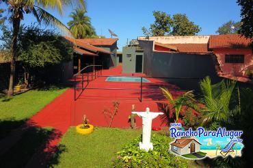 Rancho Tô de Boa para Alugar em Miguelopolis - Piscina