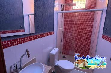 Rancho Classe A para Alugar em Miguelopolis - Interior dos Banheiros das Suites