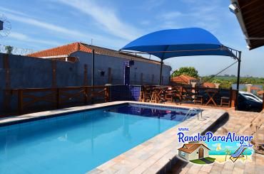 Rancho Tropical para Alugar em Miguelopolis - Piscina