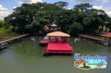 Rancho Solarium 3 para Alugar em Miguelopolis - Vista do Rio para o Píer