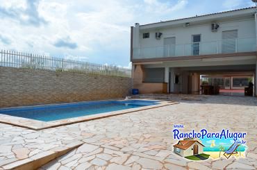 Rancho Estância do Angá para Alugar em Miguelopolis - Piscina ao Lado da Varanda