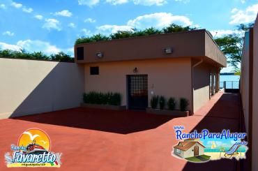 Rancho Favaretto para Alugar em Miguelopolis - Sala e Varanda