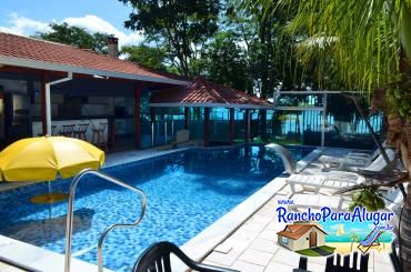 Rancho Solarium 1 para Alugar em Miguelopolis - Bar Molhado