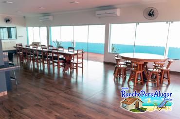 Rancho do Patrão 2 para Alugar em Miguelopolis - Varanda com Área Gourmet