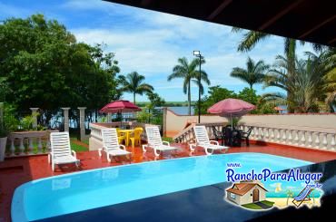 Rancho Laura Mariana para Alugar em Miguelopolis - Vista da Varada para a Piscina