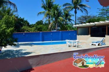 Rancho do Rubens para Alugar em Miguelopolis - Piscina ao Lado da Varanda