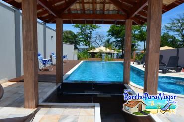 Rancho Top 10 para Alugar em Miguelopolis - Bar Molhado