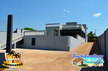 Rancho Imperador para Alugar e à Venda em Miguelopolis - Vista do Quiosque para o Rancho