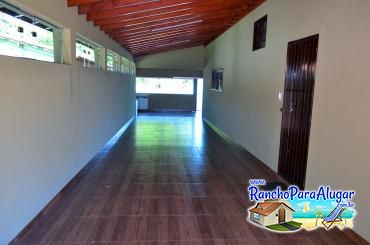 Rancho Nakamura para Alugar em Miguelopolis - Garagem