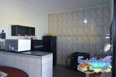 Rancho Castelo 1 para Alugar em Miguelopolis - Cozinha