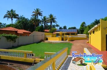 Rancho Castelo 1 para Alugar em Miguelopolis - Píer Coberto