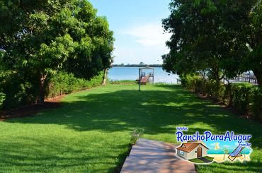 Rancho Castelo 2 para Alugar em Miguelopolis - Vista do Quiosque para o Rio