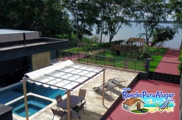 Rancho Prime para Alugar em Miguelopolis - Piscina com Hidromassagem