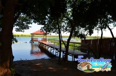 Rancho Recanto da Amora para Alugar em Miguelopolis - Píer