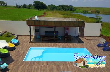 Rancho Leão de Judá para Alugar em Miguelopolis - Área Gourmet ao Lado da Piscina