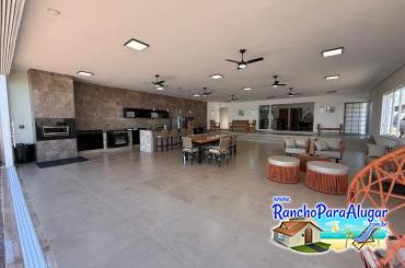 Rancho Paraíso 1 para Alugar em Miguelopolis - Varanda