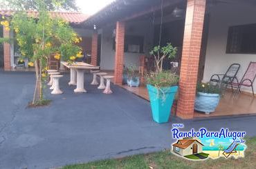 Rancho Vô Mário para Alugar em Miguelopolis - Varanda