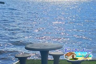 Rancho Vô Mário para Alugar em Miguelopolis - Mesinha as Margens do Rio