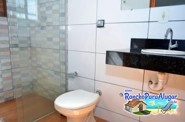Rancho Recanto Dorotheo para Alugar em Miguelopolis - Banheiro da Suite 2
