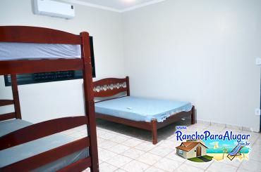 Rancho J.R para Alugar em Miguelopolis - Suite 7
