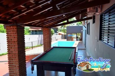Rancho J.R para Alugar em Miguelopolis - Mesa de Bilhar