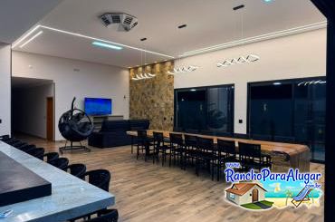 Rancho Meirival 7 para Alugar em Miguelopolis - Sala e Cozinha Conjugada