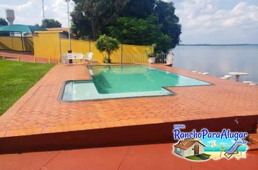 Rancho Recreio 3 para Alugar em Miguelopolis - Piscina com Prainha