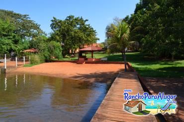 Rancho do Soneca para Alugar em Miguelopolis - Vista do Pier para o Quiosque