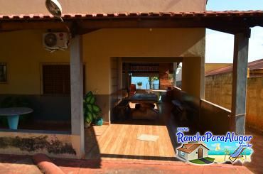 Rancho Bela Vista para Alugar em Miguelopolis - Casa