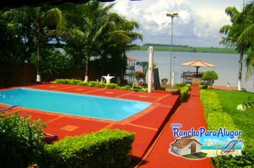 Rancho Galdiano para Alugar e à Venda em Miguelopolis - Piscina