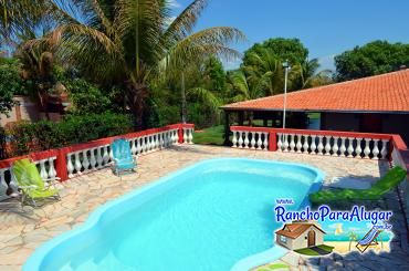 Rancho Gambi para Alugar em Miguelopolis - Piscina