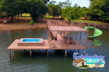 Rancho Giroldo 2 para Alugar em Miguelopolis - Píer com Piscina