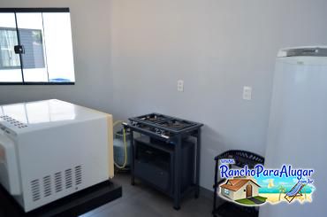 Rancho Oliveira para Alugar em Miguelopolis - Cozinha